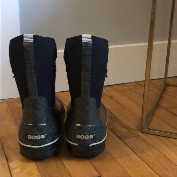 Bogs boots! - Picture 2 of 7